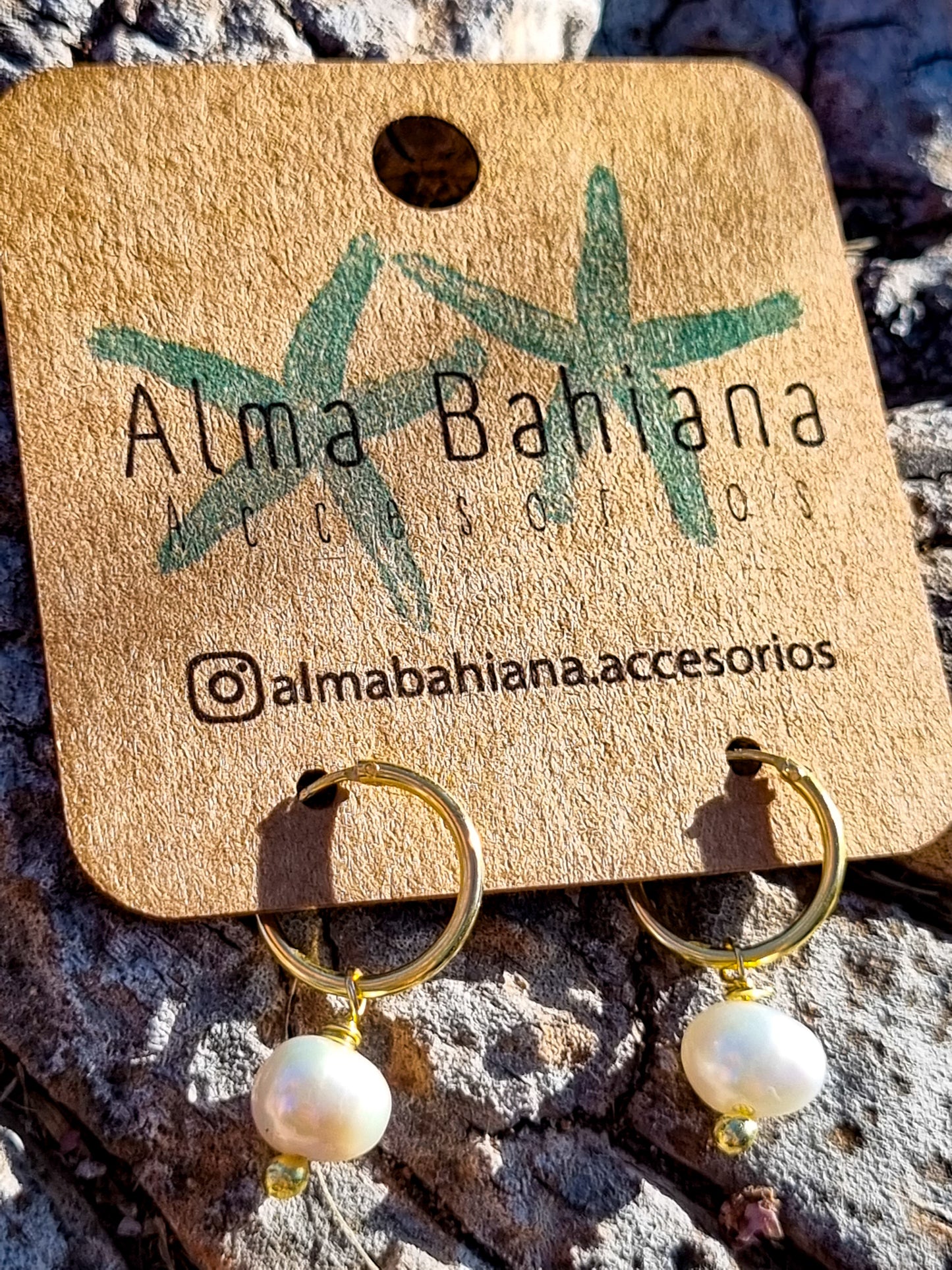 Argollas perlita río baño de oro