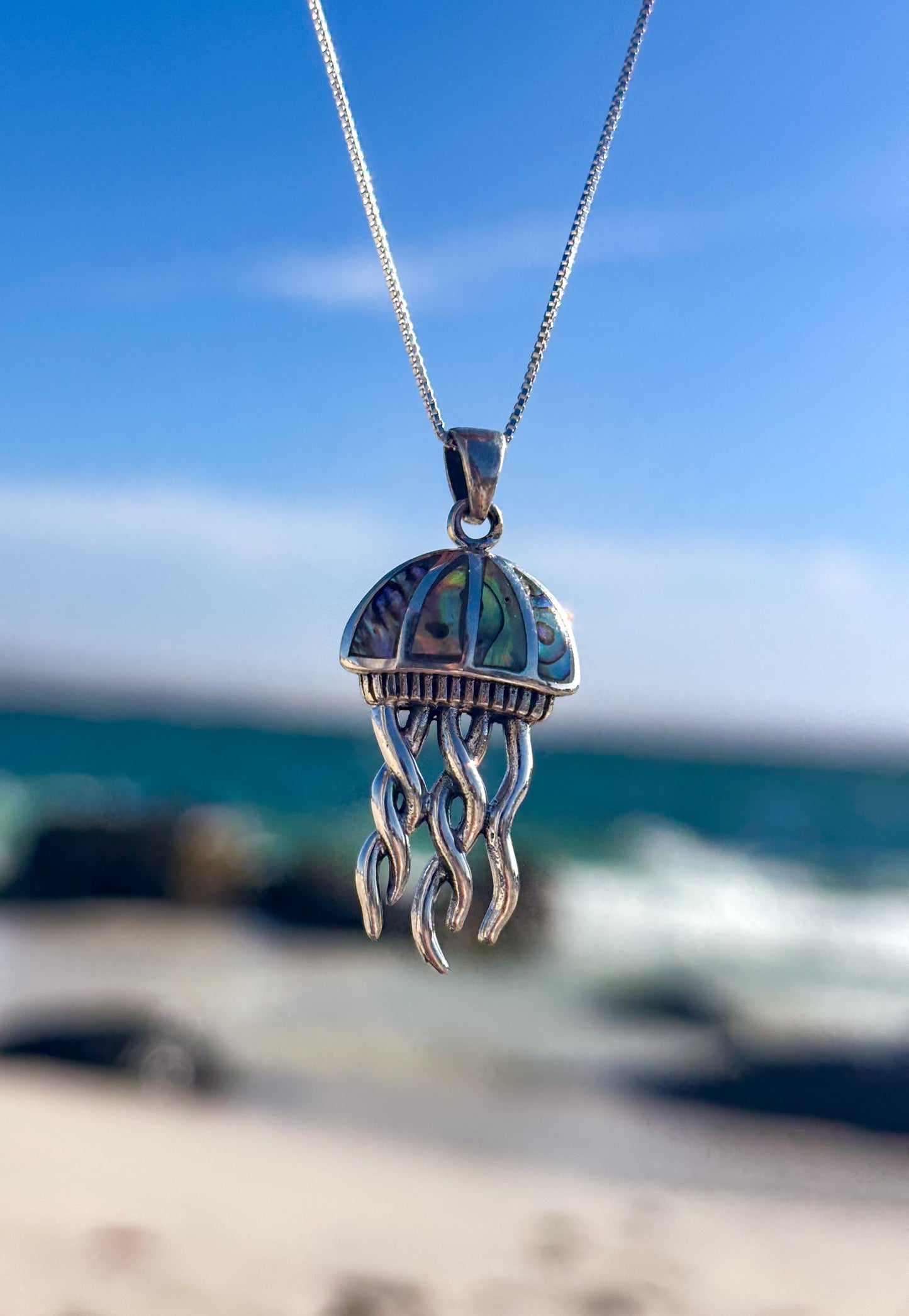 Collar de medusa con Abalón
