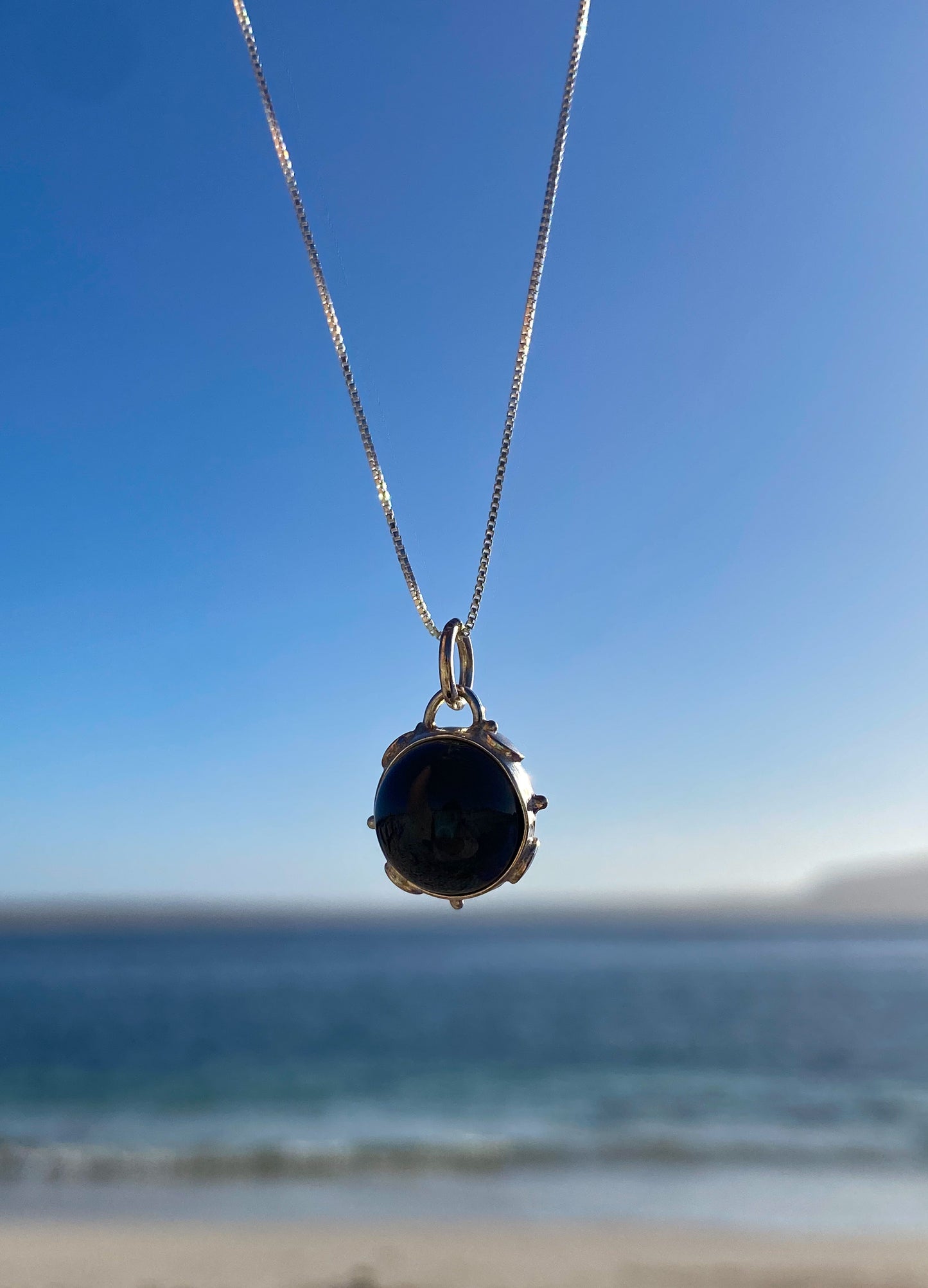 Collar esfera piedra Ónix negro