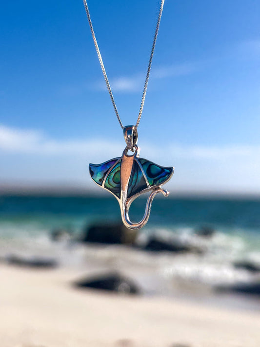 Collar mantaraya Abalón