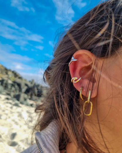 Ear cuff ola dorada