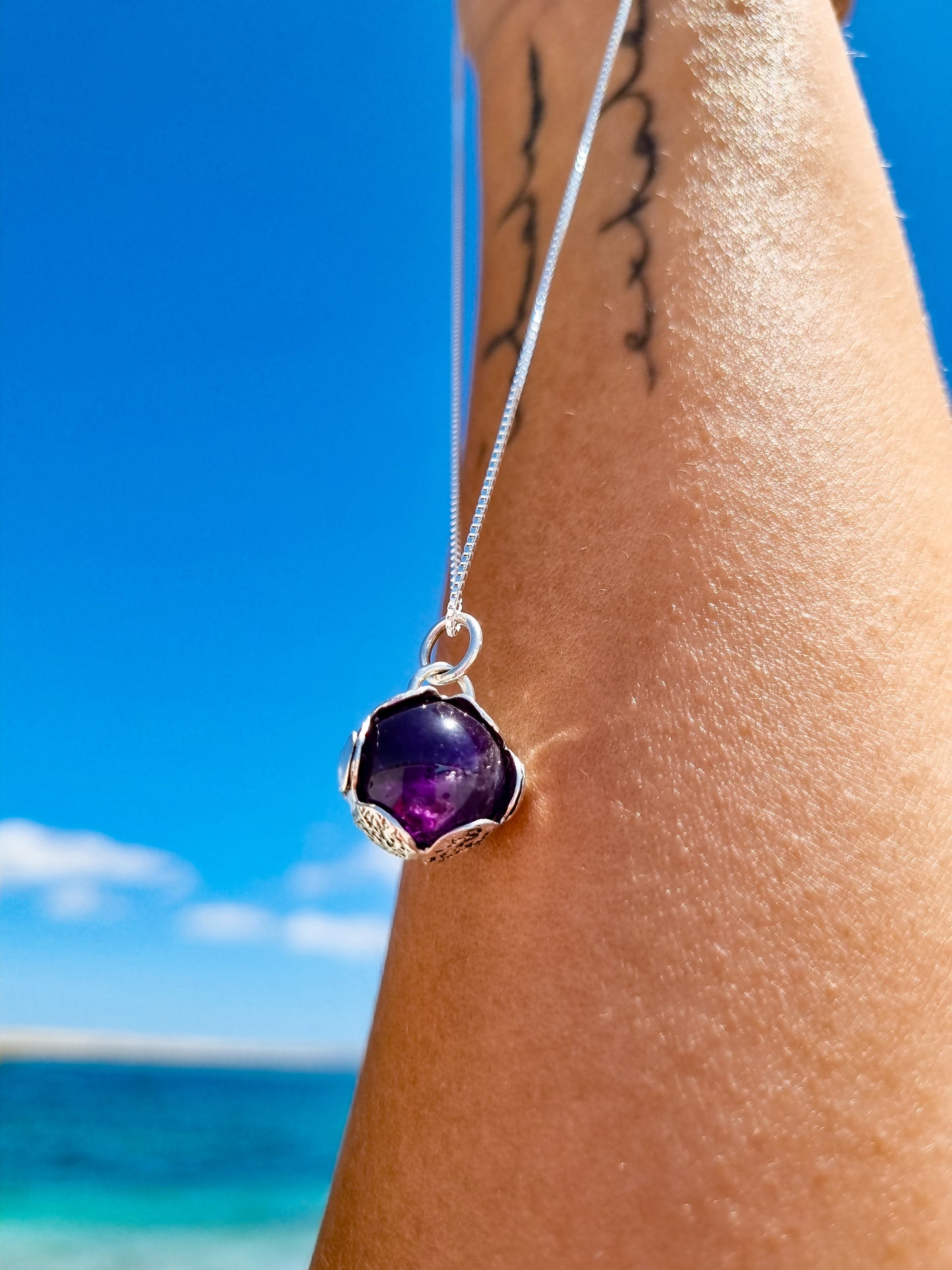 Esfera de Amatista con fases lunares