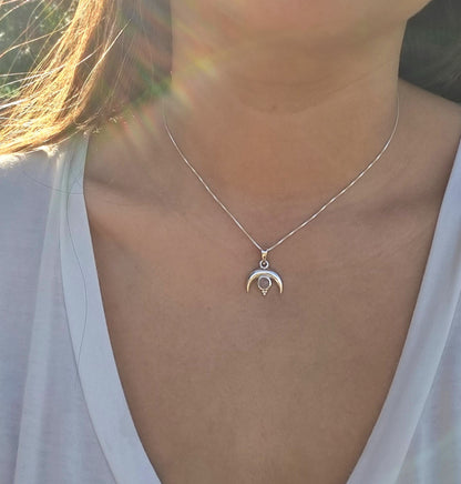 Collar media luna Cuarzo Rosado